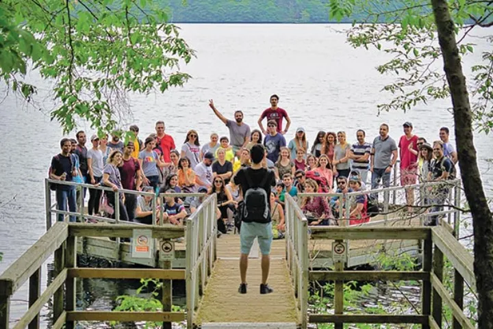 جلب اعتماد سخت بود، مدتها تنها بودم تا بالاخره اولین نفر از راه رسید | آشنایی با پارسمونت و تاثیرات آن در باهمستان ایرانی مونترال